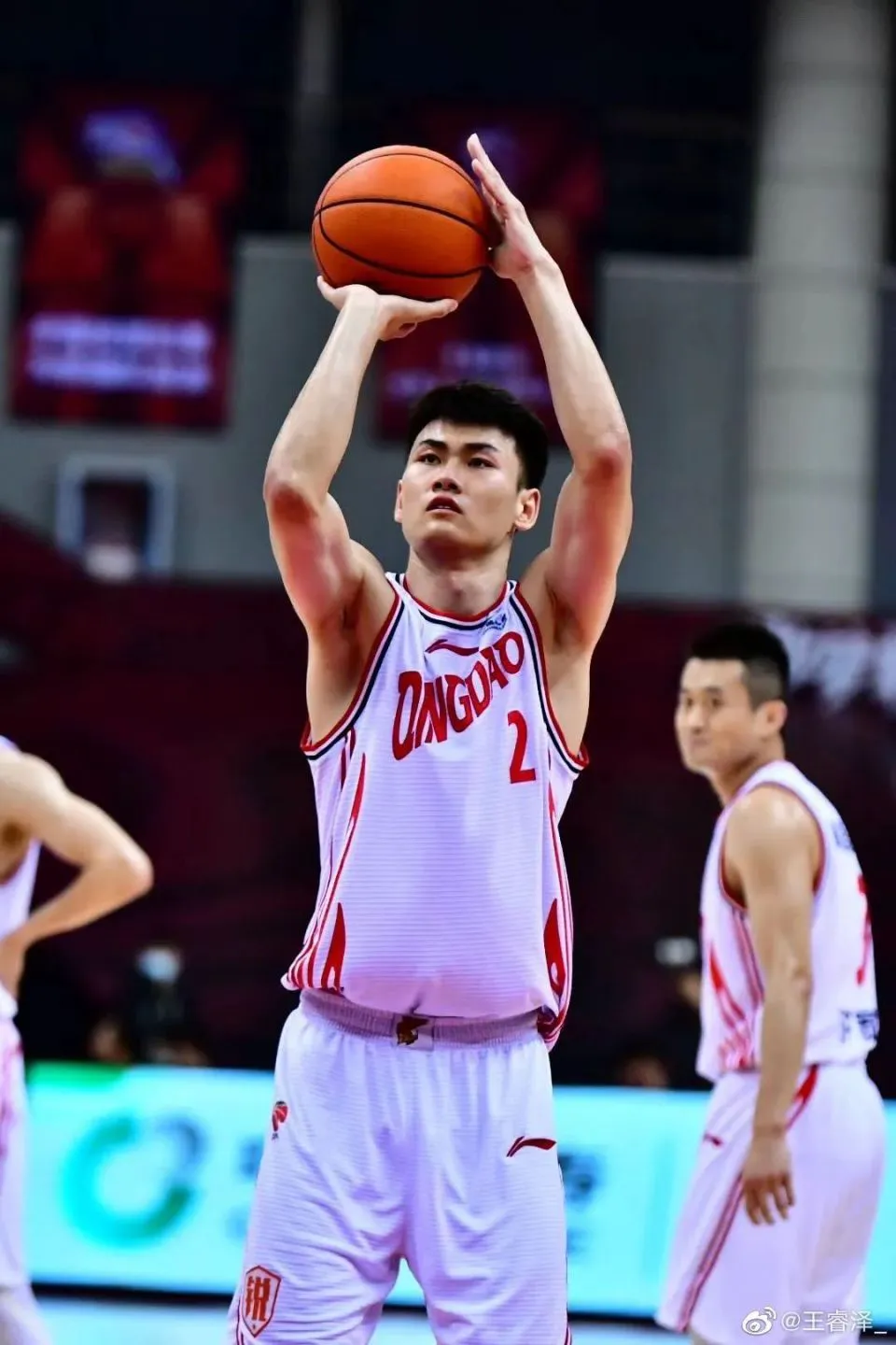 如何通过合理的营养补充来支持篮球恢复训练?_0